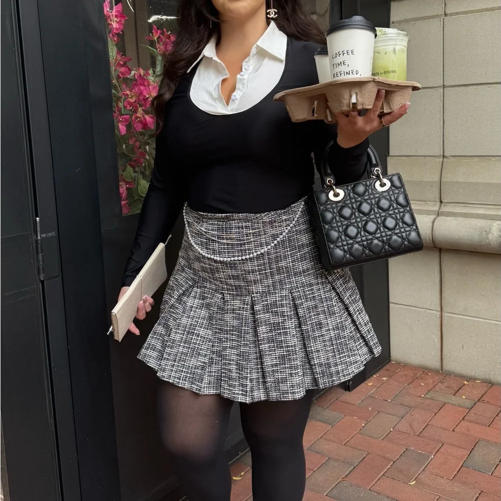 Fashion Nova Black and White Tweed Skirt with Chain Accent - Picture 3 of 3